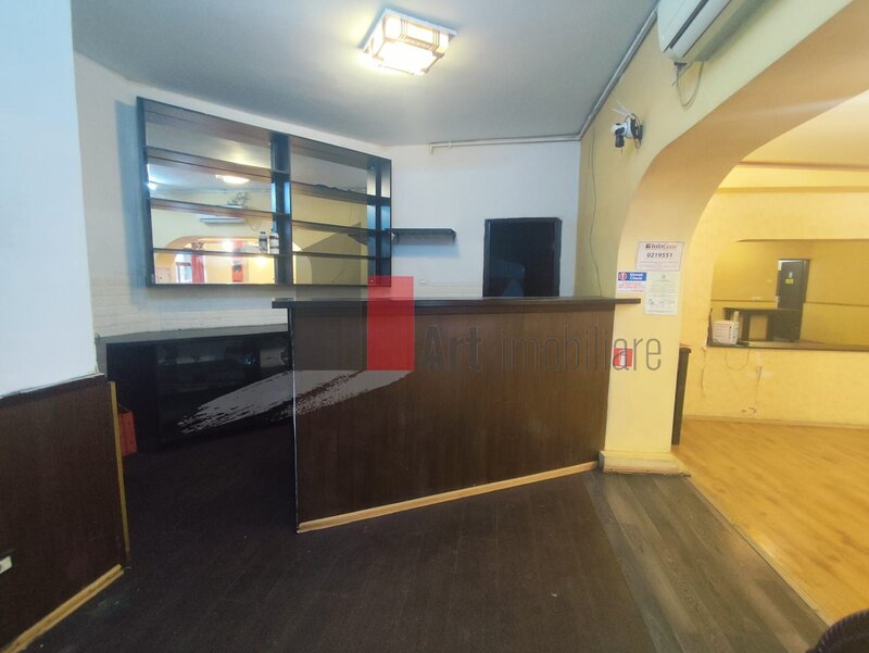 Parcul Carol, urgent!  deschidere mare, comercial/birouri, negociabil