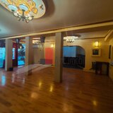 Parcul Carol, urgent, deschidere mare, comercial/ birouri, negociabil